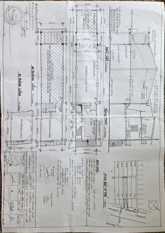 Bán Nhà Mặt Tiền 39 Đề Thám, Phường Cô Giang, Quận 1