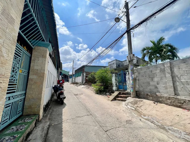 Bán Đất 95.6m2 có sẵn 95.6 m2 thổ cư giá 1.7 tỷ tại Phường Phú Hài Thành phố Phan Thiết Bình Thuận