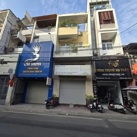 Bán Nhà Mặt Tiền 155 Hồ Bá Kiện, P15, Q10