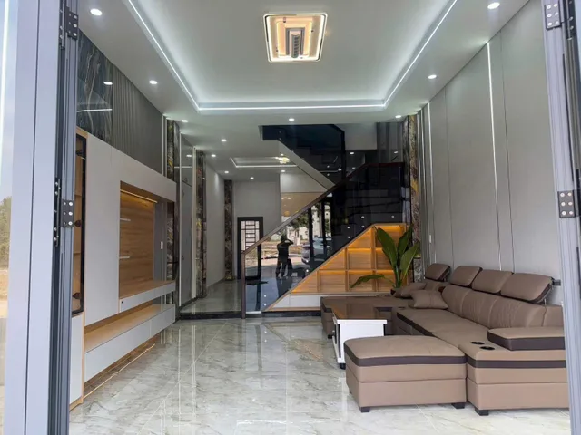 Bán Nhà khu nhà ở Hoàng Nam  63m2 full thổ cư giá 2.6 tỷ tại Phường Uyên Hưng Thị xã Tân Uyên Bình Dương