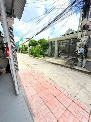 Bán Nhà riêng trệt lầu Dt đất 135m2 có sẵn 100 m2 thổ cư giá 4.65 tỷ tại Đường Lê Hồng Phong Phường Phú Hòa Thành phố Thủ Dầu Một Bình Dương,1/Lê Hồng Phong