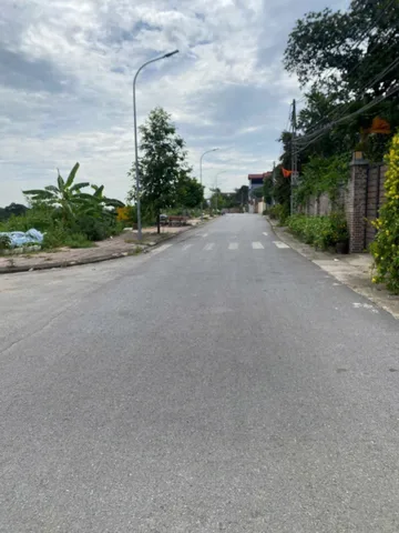 💥Bán Lô Khu 82 Lô Chợ Sơn, Việt Đoàn, Tiên Du Mt 6m Dt 108m2 Giá 3.6 Tỷ lh e Điệp 0395777369