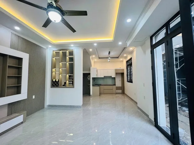 🏡 BÁN NHÀ 3 TẦNG – TUYẾN 2 NGUYỄN TRUNG THÀNH, HÙNG VƯƠNG, HỒNG BÀNG Giá: 2,7tỷ
LH 0979087664