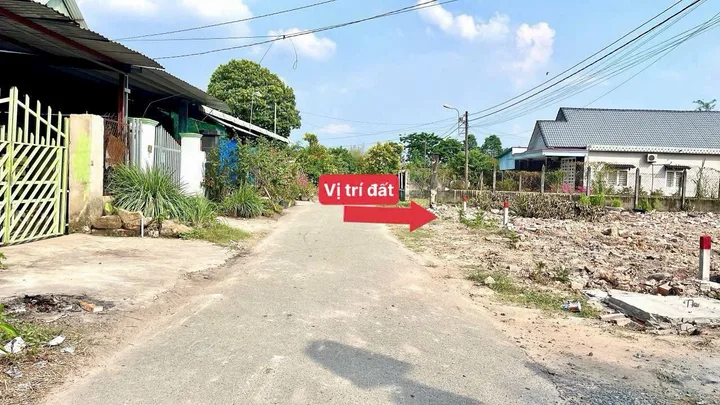 Bán Đất 118m2 có sẵn 118 m2 thổ cư giá 1.35 tỷ tại Đường Tỉnh Lộ 7 Xã Nhuận Đức Huyện Củ Chi TP. Hồ Chí Minh