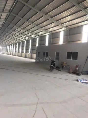 Xưởng Thuận An 6000m (cho thuê lẻ) showroom kho sản xuất