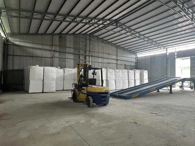 Cho thuê kho HIỆP THÀNH, trung tâm Thủ Dầu Một, đường xe container