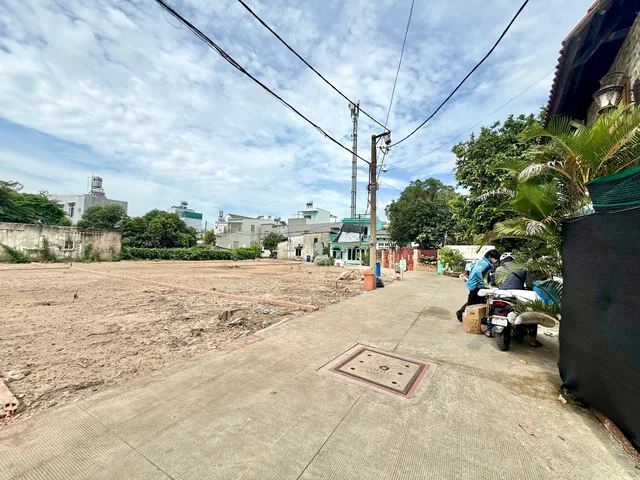 Bán Đất 95m2 có sẵn 95 m2 thổ cư giá 3.3 tỷ tại Đường Lê Thị Kim Xã Xuân Thới Sơn Huyện Hóc Môn TP. Hồ Chí Minh