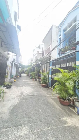 VỊ TRÍ ĐẸP - HẺM 5M SẠCH THOÁNG - NGAY LÔ TƯ - GÒ XOÀI - NHÀ 2 TẦNG TRỆT LỬNG - 45M2