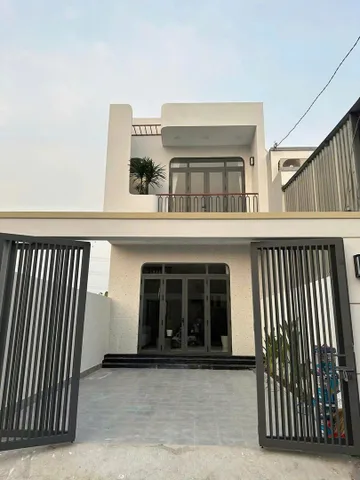 Chuyển Công Tác Nên Cần Bán Nhà Trệt Lầu Mới Xây Chưa Ở Ngày Nào Ngay Cây Xăng Đức Hưng phường Trảng Dài - TP Đồng Nai Chỉ 600tr Sở Hữu