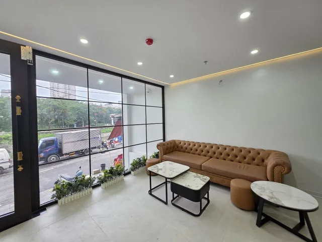 BÁN NHÀ MẶT PHỐ VIP NGUYỄN ĐÌNH HOÀN – HAI MẶT TIỀN  –  VIEW SÔNG, VIEW HỒ – DÒNG TIỀN GẦN 2 TỶ MỘT NĂM