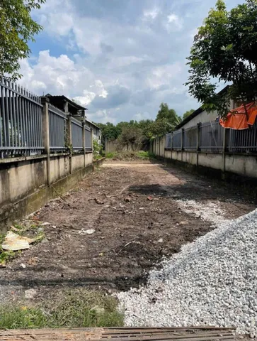 Chủ ngộp cần bán gấp lô đất 151m2 ngay Tân Thông Hội giá chỉ 900 triệu