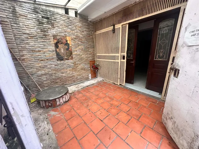 CHO THUÊ CĂN HỘ TẬP THỂ PHỐ LÁNG HẠ, ĐỐNG ĐA, Ở LUÔN