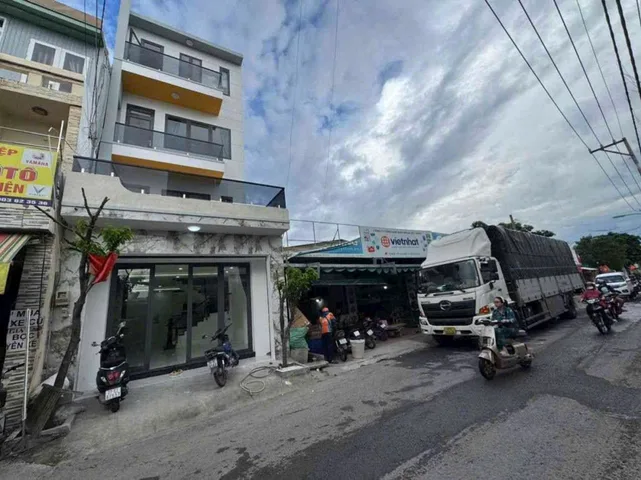 BÁN NHÀ MẶT TIỀN KINH DOANH THẠNH XUÂN 22 Q12 (5.3X13M = 70M²) 4 TẦNG MỚI ĐẸP 4PN 5WC GIÁ CHỈ 7.X TỶ THƯƠNG LƯỢNG