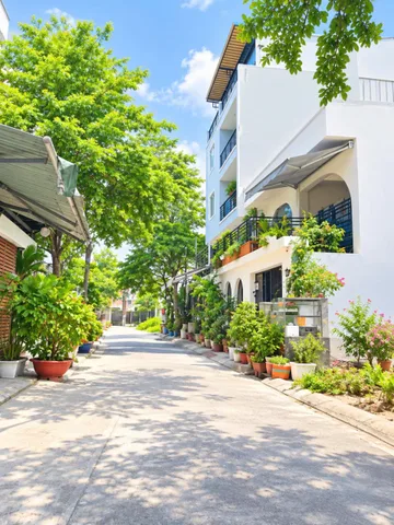 Đất giá 3,7 tỷ - full thổ cư - diện tích 5M*18M, công nhận trên sổ 96 m2  - đường Lê Văn Lương - Nhà Bè - tp.HCM - liên hệ 0919089456