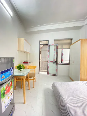 Cho Thuê Ccmn 24m thoáng sáng Full đồ đẹp Ngõ 281 Trần Khát Trân, HBT