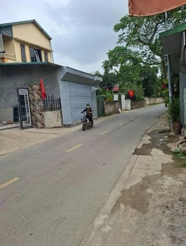 Bán Đất 100m2 có sẵn 100 m2 thổ cư giá 1.7 tỷ tại Xã Phú Cát Huyện Quốc Oai Hà Nội