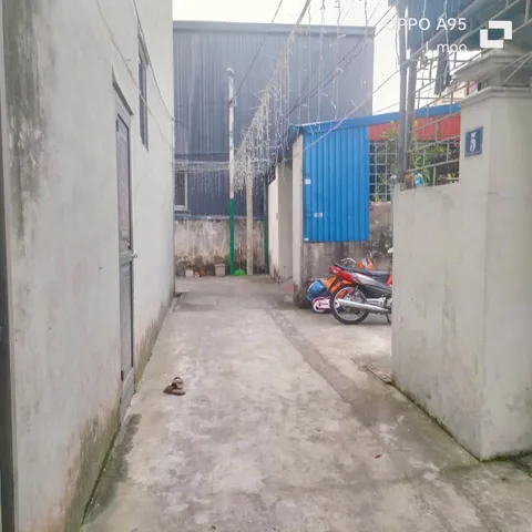 Chính chủ giảm giá căn nhà sân cổng riêng tại Kiều Hạ- Hải An