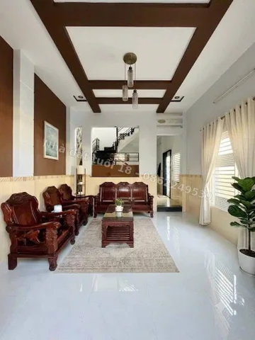 💥 NHÀ 3 TẦNG CĂN GÓC TRUNG TÂM TRƯỜNG THỌ PHƯỜNG THỦ ĐỨC – 5 PHÒNG NGỦ, Ô TÔ ĐẬU TRƯỚC NHÀ