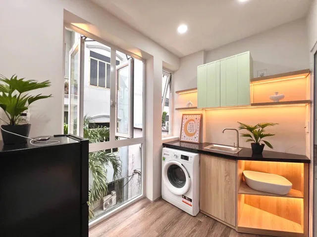 SIÊU PHẨM CHDV FULL NỘI THẤT XỊN THU NHẬP ~ 40TR/TH, 4x10M x 5 TẦNG - TRUNG TÂM PHÚ NHUẬN