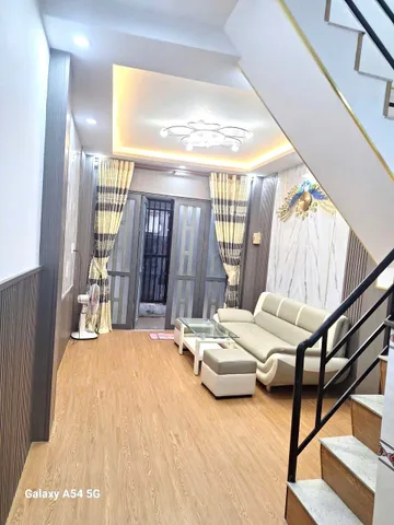 Nhà sổ hồng riêng - giá 2,9 tỷ - gần chợ Bờ Băng - diện tích 3,3m*9,4m - 2 phòng ngủ - xây dựng 1 lầu - cách mặt tiền đường Nguyễn Bình 50m - Phú Xuân  - tp.HCM - liên hệ 0919089456