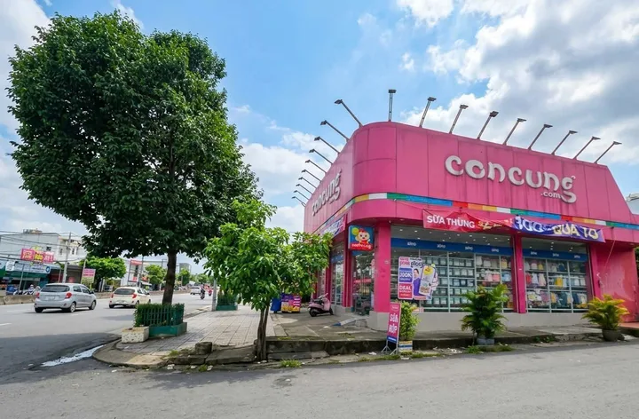 Cho thuê Mặt bằng dt220m2 ngày cạnh bệnh viện Nhi ĐN, góc 2 mặt tiền