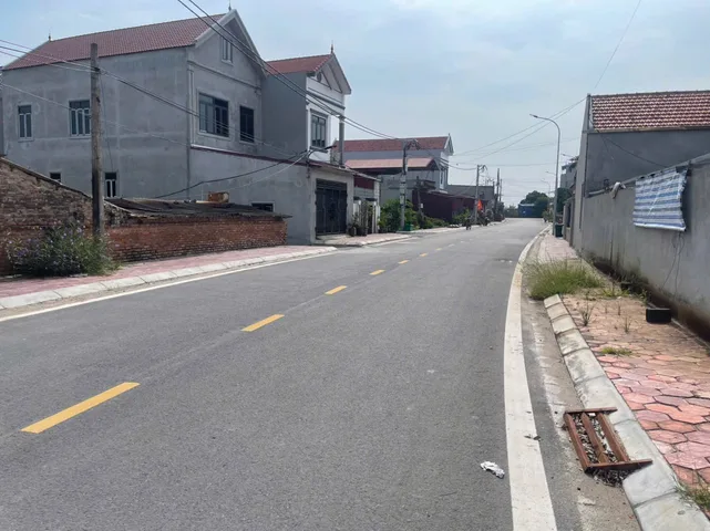 Bán Đất 280.5m2 có sẵn 280.5 m2 thổ cư giá 11.11 tỷ tại Đường Tỉnh lộ 379 - Chọn - Xã Việt Yên Hưng Yên