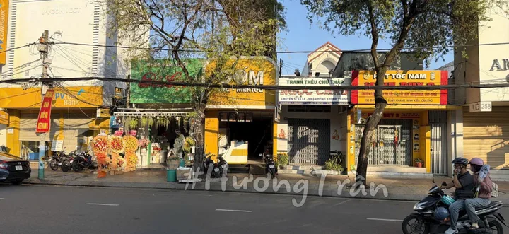 🔥20 triệu - CHO THUÊ NHÀ 2 TẦNG MẶT TIỀN ĐƯỜNG 30/4 (đối diện Vincom Xuân Khánh)