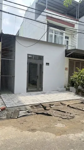 BÁN DÃY TRỌ QUANG THÀNH 1 HÒA KHÁNH NAM 📌📌📌Làm việc trực tiếp giá tốt !!!