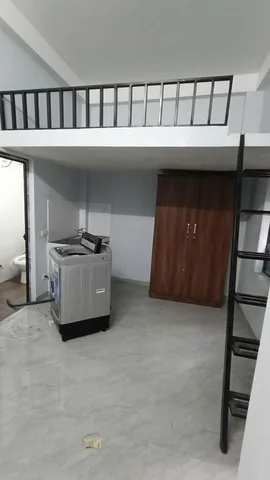 Bán Nhà Trần Quốc Vượng. Cầu Giấy. Lô Góc. DT 40m2. MT 4m. 5 Tầng. Giá 8.7 Tỷ.
