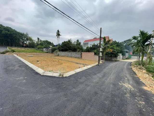 Hơn 500tr- Sở hữu đất cách qlo 21A 100m, gần ngã 4 An Phú tại Cao Dương, Lương Sơn.