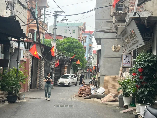 BÁN GẤP LÔ ĐẤT PHỐ ME - TỪ SƠN- GIẢM 400 TRIỆU- VÀO ĐẤT- SÁT DỰ ÁN -