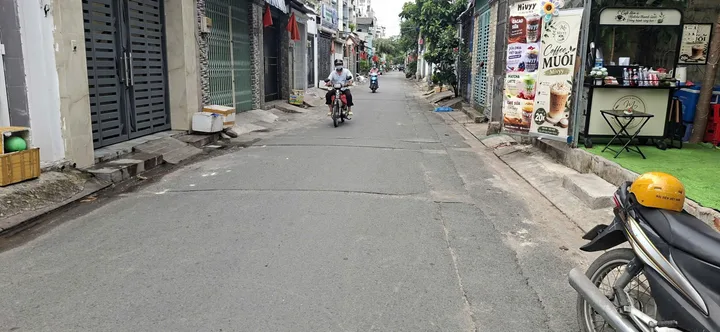 Mặt tiền đường xe tải, nhà 4 tầng Bình Tân, chỉ hơn 6ty