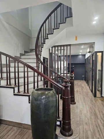 Cho thuê Nhà riêng 60m2 giá 19 triệu tại Đường Hào Nam Phường Ô Chợ Dừa Quận Đống Đa Hà Nội
