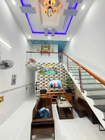 Bán Nhà  1 trệt 1 lửng 1.15 tỷ _60 m2  gán chợ Hóa An , đường ô tô