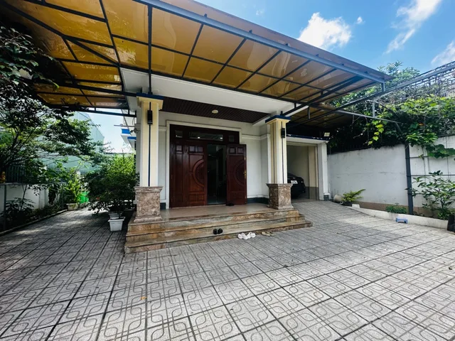 Bán Biệt Thự 2 Tầng, DT 365.4m2 có sẵn 365.4 m2 thổ cư giá 20 tỷ tại Đường Nguyễn Thị Pha Xã Đông Thạnh Huyện Hóc Môn TP. Hồ Chí Minh