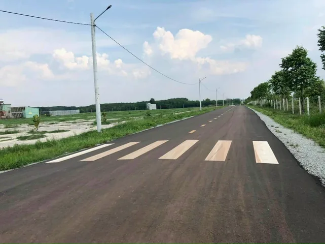 KẸT TIỀN BÁN GẤP 500M2 NGAY KCN BECAMEX, MT 24M THÔNG QUỐC LỘ 14 GIÁ 680TR