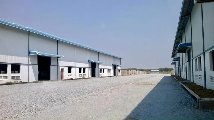 CHỦ CẦN TIỀN BÁN LÔ 2142M2 ĐẤT SÁT KCN, CHỢ, MT 12 THÔNG QUỐC LỘ 180TR
