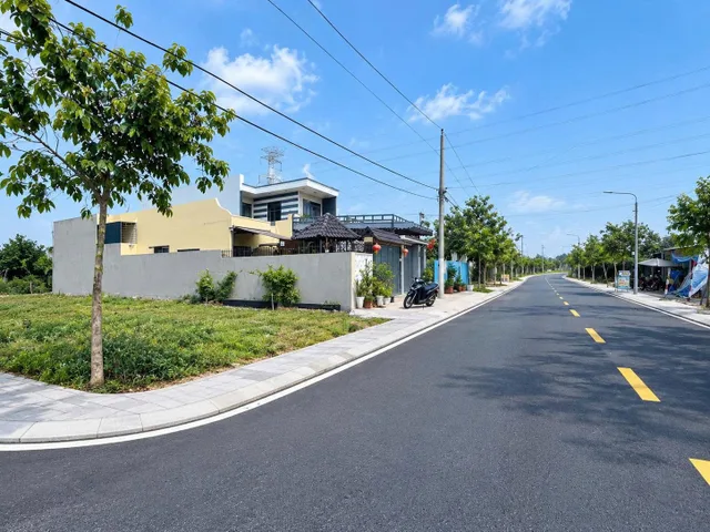 Bán Đất 180m2 2 mặt tiền giá 2.49 tỷ ngay Hương Lộ 9