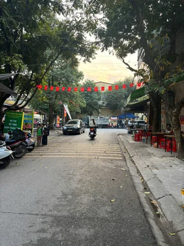 🏠Bán Đất Tặng Nhà 2 Tầng Nguyễn Nhân Thiếp, Ninh Xá Mt 5m Dt 129m2 Giá 11.8 Tỷ lh e Điệp 0395777369