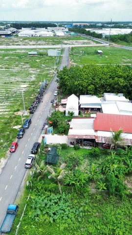 Bán Đất 675m2 có sẵn 180 m2 thổ cư giá 600 triệu tại Đường Liên Xã Phường Chơn Thành Đồng Nai