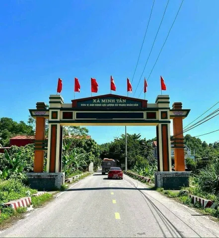 Bán Đất 61m2 giá 490 triệu tại Minh Tân ngõ ô tô đỗ cửa.l/h:076.231.9990 e Thúy