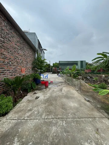 🌱Bán Lô Thổ Cư Giá Rẻ Hai Vân, Vân Dương Đường Oto Tải, Mt 6.2m Dt 56m2 Giá 2 Tỷ lh e Điệp 0395777369