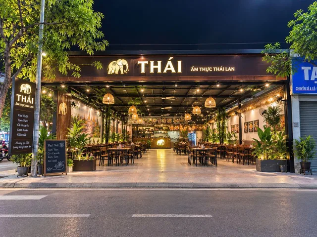 Cho thuê mặt bằng Nguyễn Văn Cừ ND Ngang 10m Tổng dtsd 500m2