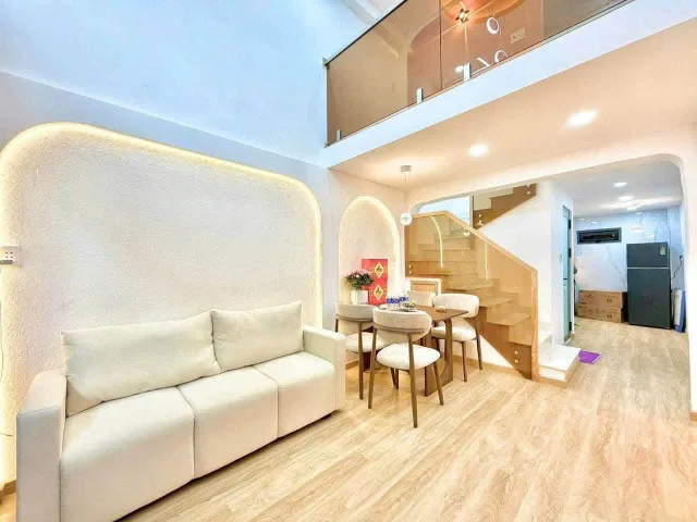 KHU D2 – HÀNG XANH 120M² SỬ DỤNG – 3PN 4.X TỶ