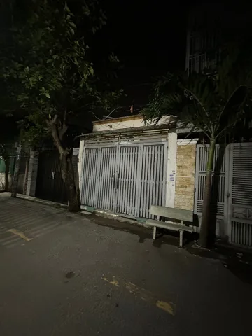 BÁN ĐẤT TẶNG NHÀ CẤP 4 - TÂN THỚI HIỆP Q.12 - HẺM NHỰA 5M THÔNG - GIÁ 4.4TỶ TL