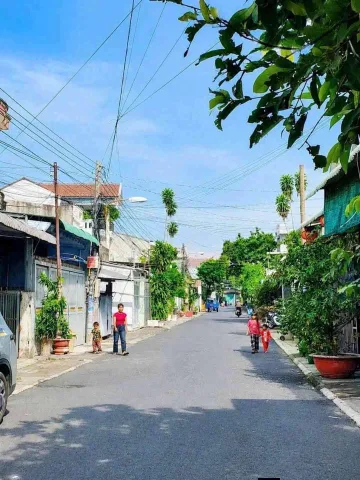 🤝 GIÁP CHỦ 🤝
👉 Bán nhà Đường Bùi Văn Bình, Phường Phú Lợi, Tp Hồ Chí Minh