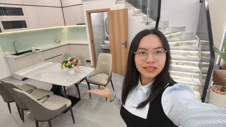Xách vali vào ở ngay Hương Lộ 2 Bình Tân, nhà 70m2 hẻm xe hơi chỉ 6Đ lớn