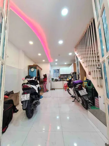 Nhà 2 tầng Kinh Dương Vương – Đối diện Bến xe Miền Tây giá 2,,tỷ