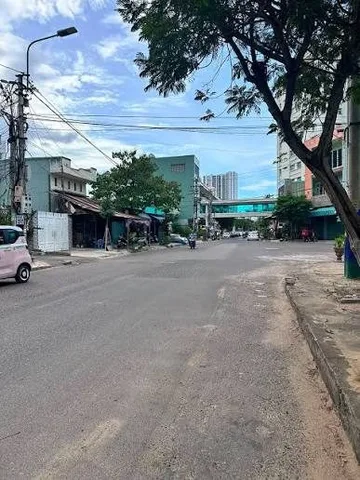 Bán Đất 1500m2 có sẵn 1200 m2 thổ cư giá 190 tỷ tại Đường Lê Thị Hà Thị trấn Hóc Môn Huyện Hóc Môn TP. Hồ Chí Minh
