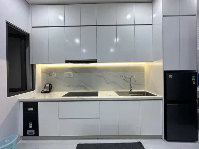 CHO THUÊ TOÀ CĂN HỘ 6 TẦNG MT GẦN VINCOM